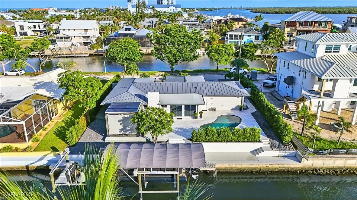 5 Glenview Manor Drive, Fort Myers Beach, FL 33931 - Image #1
