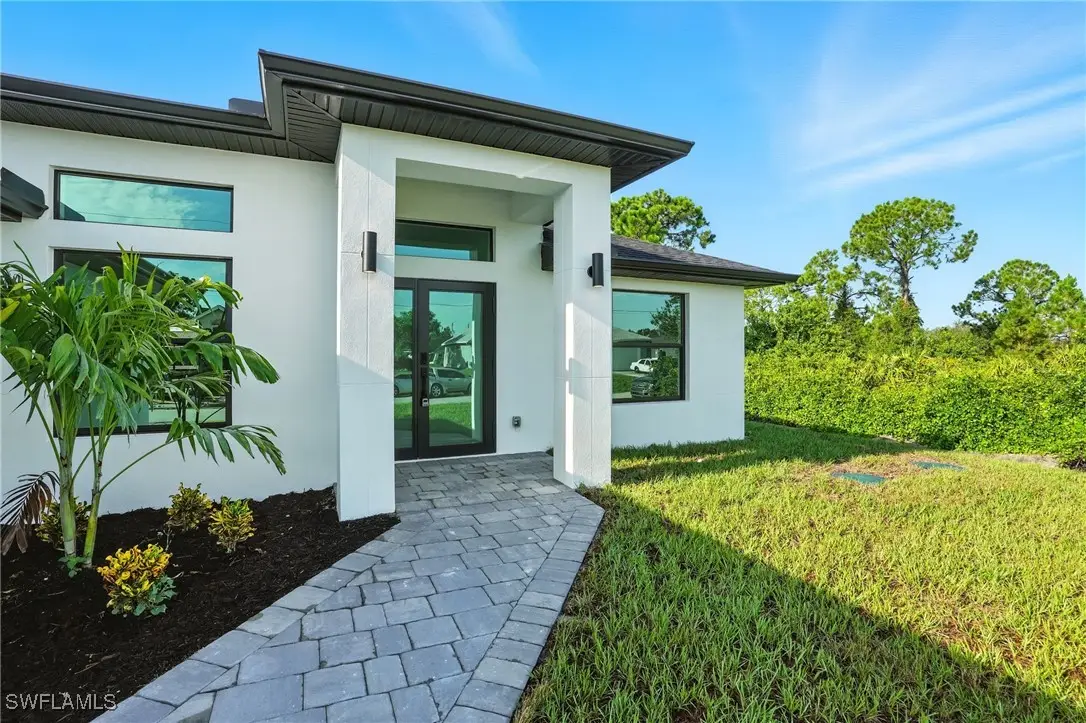 2607 38th Street Sw, Lehigh Acres, FL 33976 - Image #1