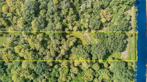 4065 Wilson Boulevard N, Naples, FL 34120