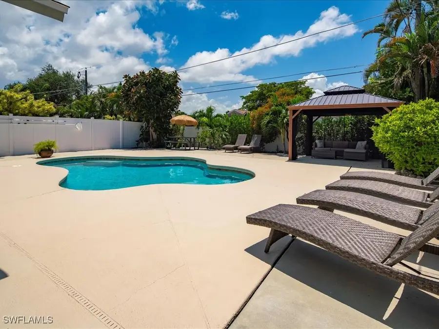760 100th Avenue N, Naples, FL 34108 - Image #2