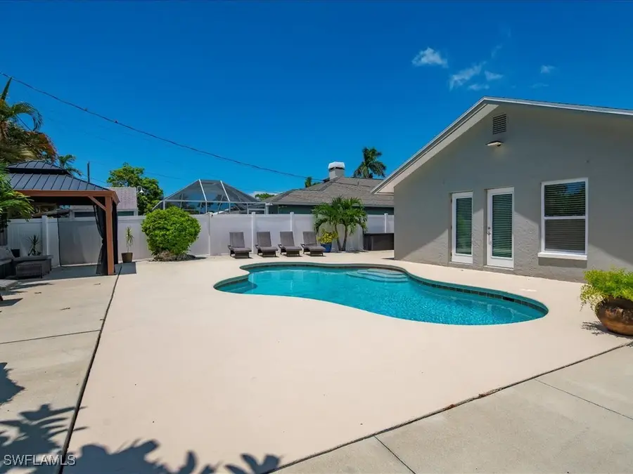 760 100th Avenue N, Naples, FL 34108 - Image #3