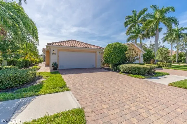 8376 Borboni Court, Naples, FL 34114 - Image #2