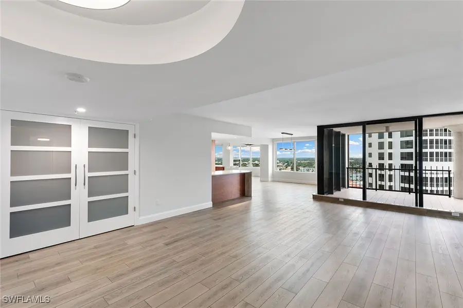 4251 Gulf Shore Boulevard N #18B, Naples, FL 34103 - Image #2