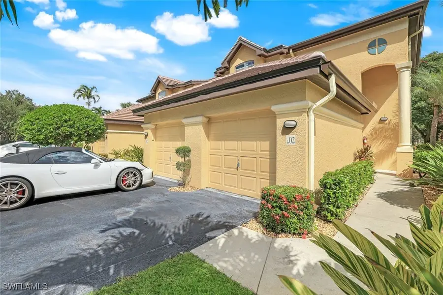 178 Vintage Circle #M202, Naples, FL 34119 - Image #2