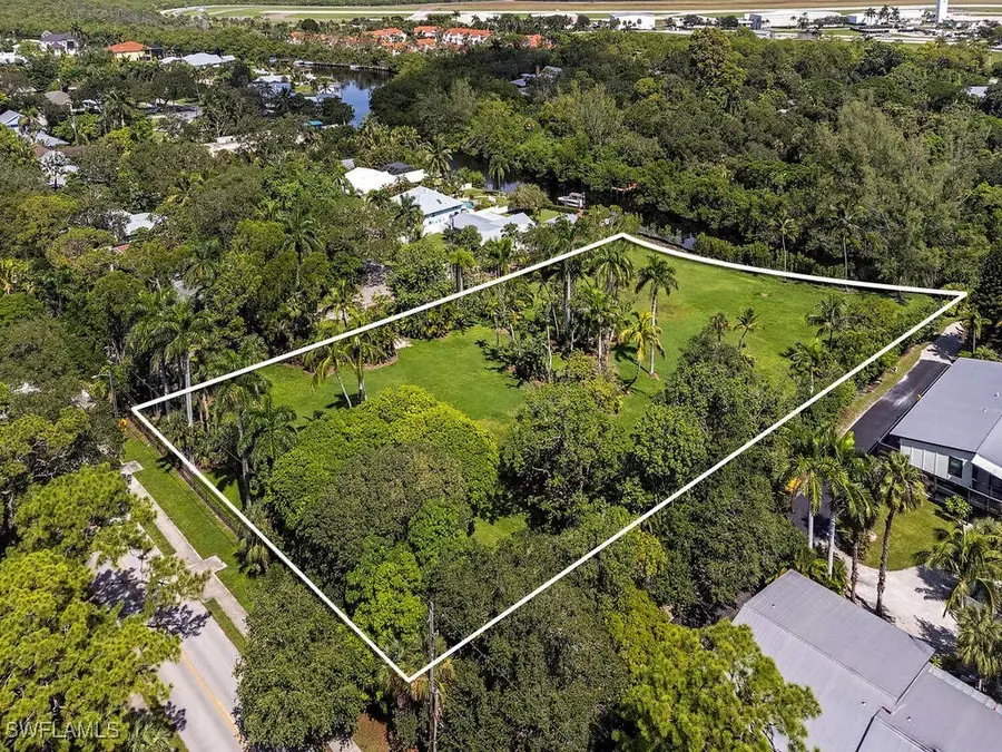 2505 Estey Avenue, Naples, FL 34104 - Image #3