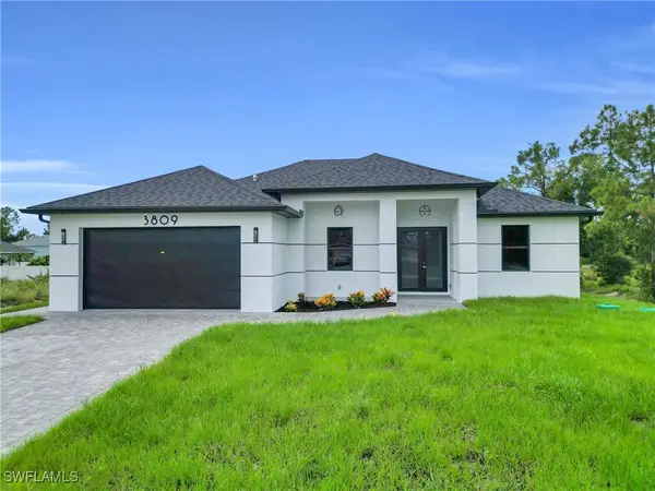 2504 23rd Street W, Lehigh Acres, FL 33971