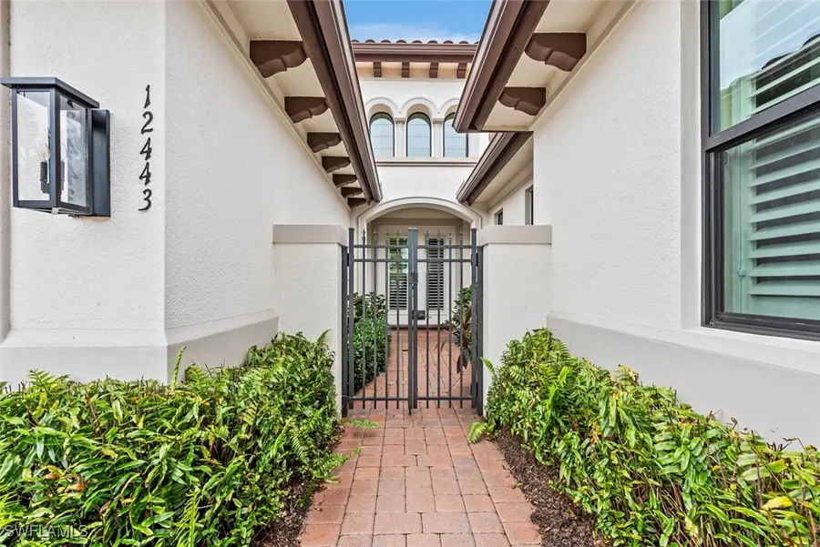 12443 Wisteria Drive, Naples, FL 34120 - Image #2