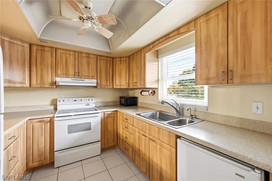 5419 Rattlesnake Hamm Road #F-203, Naples, FL 34113 - Image #2