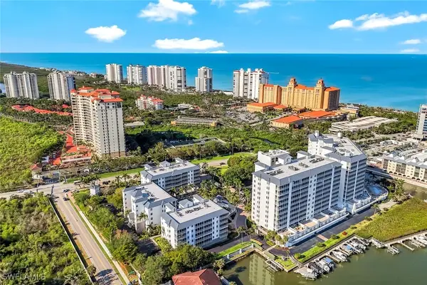 410 Flagship Drive #906, Naples, FL 34108