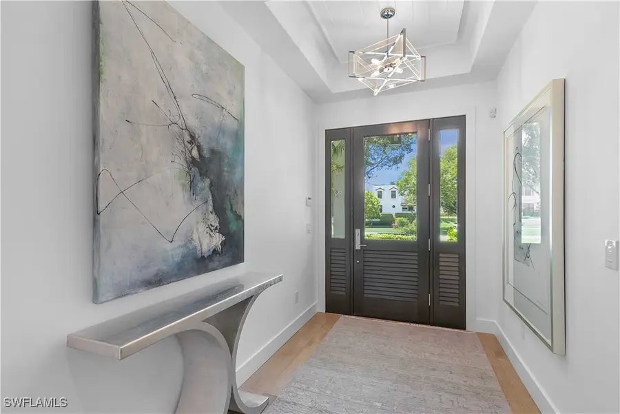 1021 6th Street S, Naples, FL 34102 - Image #2