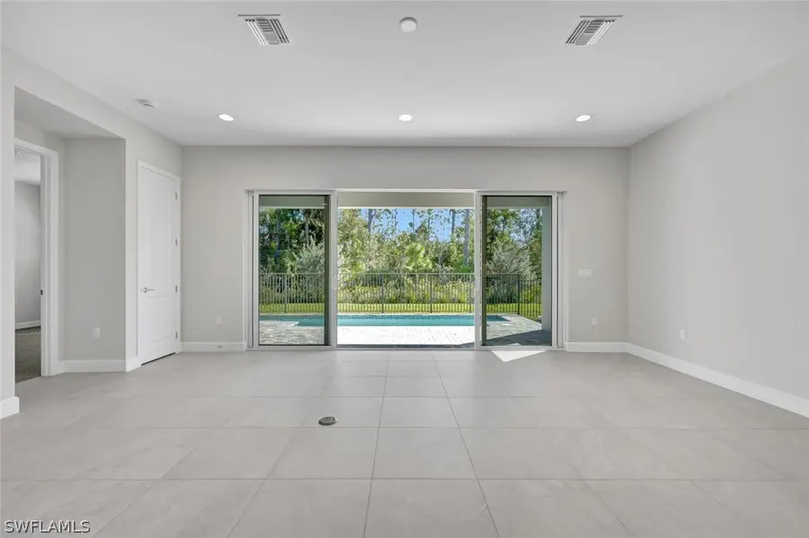 2440 Cambridge Way, Naples, FL 34112 - #3