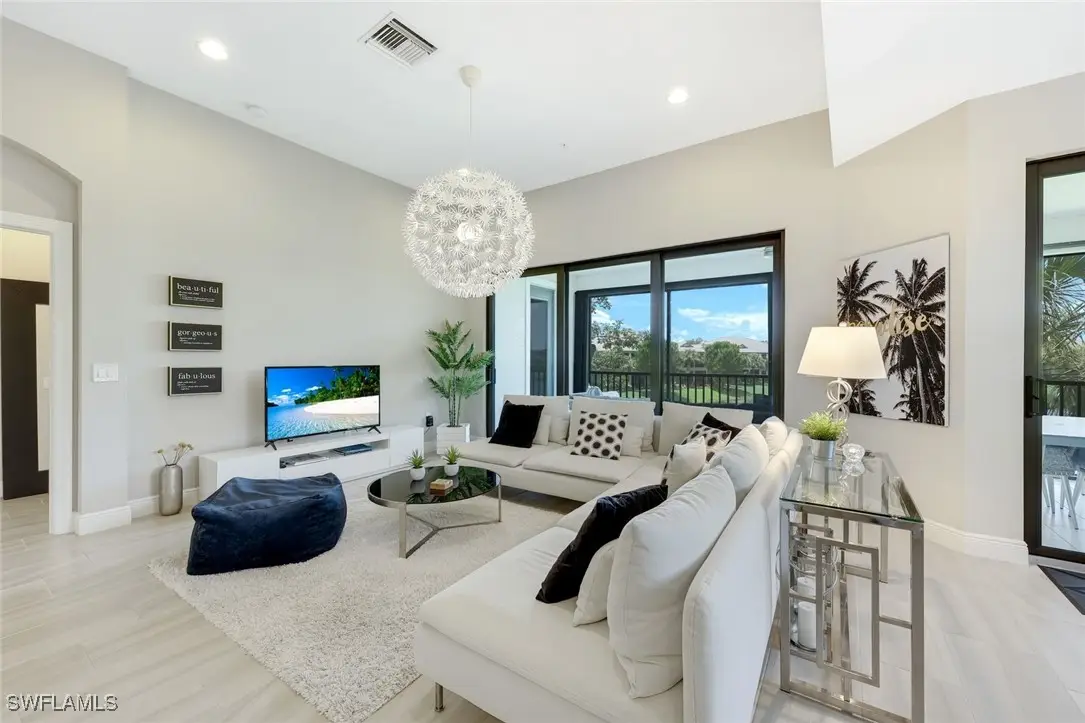 2185 Frangipani Circle #202, Naples, FL 34120 - Image #1