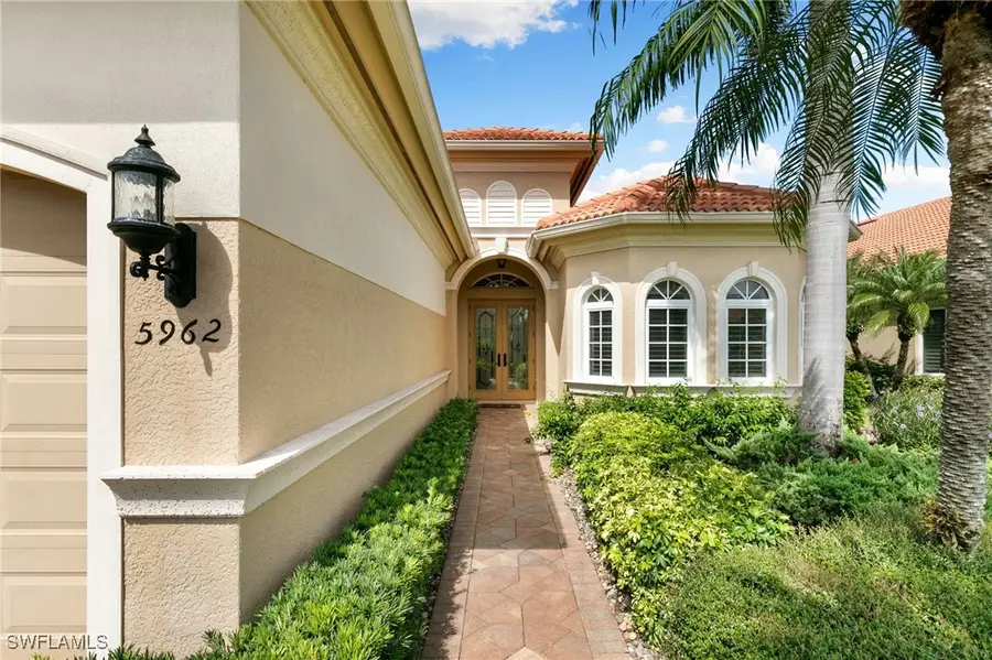 5962 Hammock Isles Circle, Naples, FL 34119 - Image #2