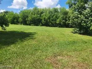 18097 Kensington Drive, Naples, FL 34114