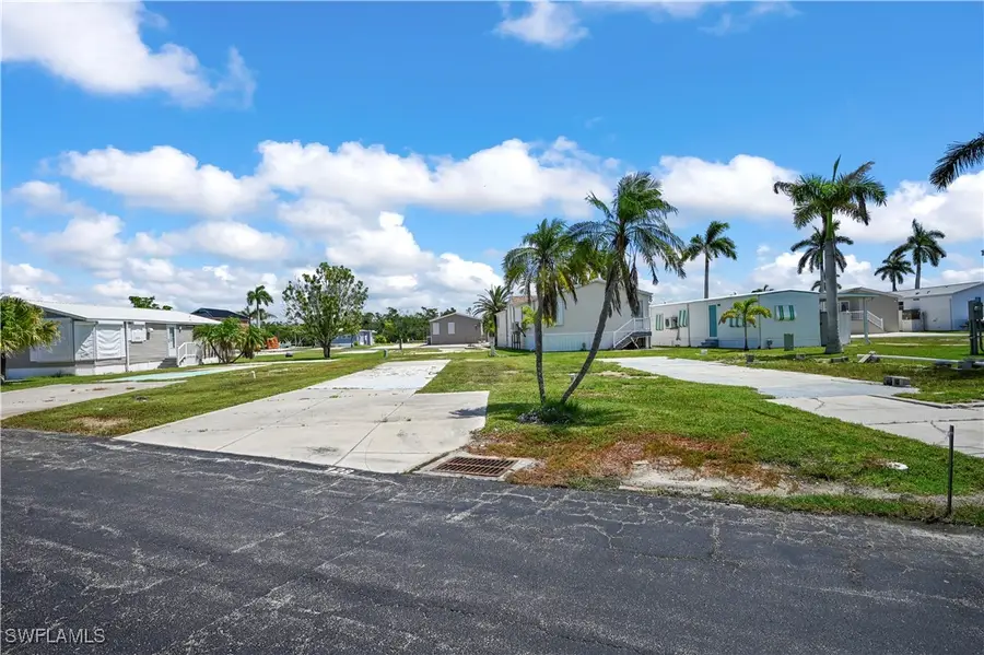 128 Cortez Way, Fort Myers Beach, FL 33931 - #3