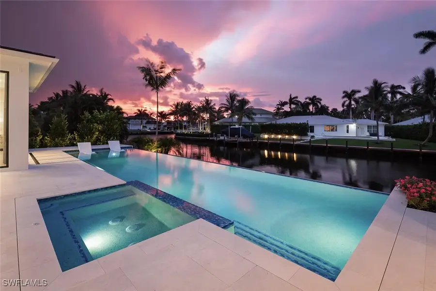 625 21st Avenue S, Naples, FL 34102 - Image #3