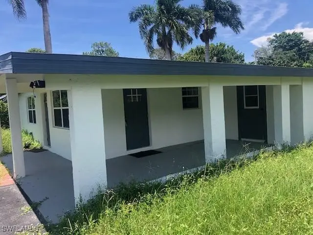 3837 Estey Avenue, Naples, FL 34104 - Image #3