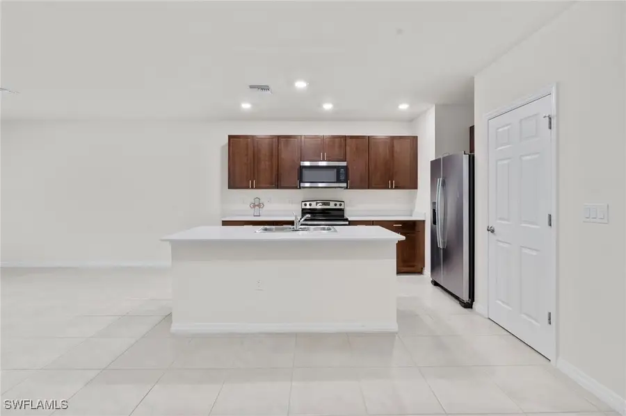 15535 Wildflower Circle, Naples, FL 34119 - Image #3