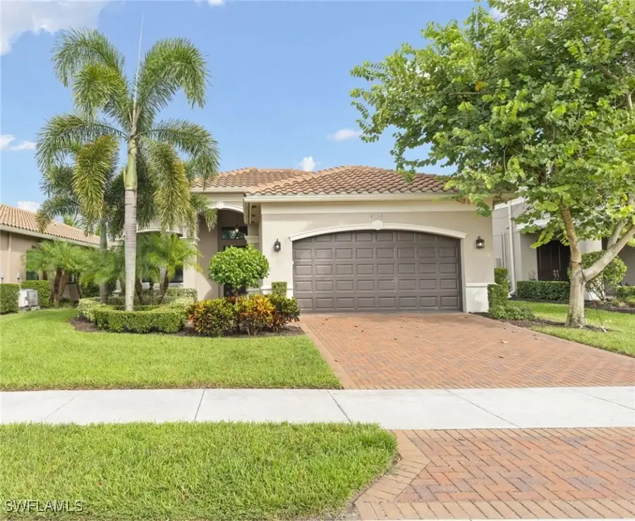 4554 Luminary Avenue, Naples, FL 34119 - Image #2