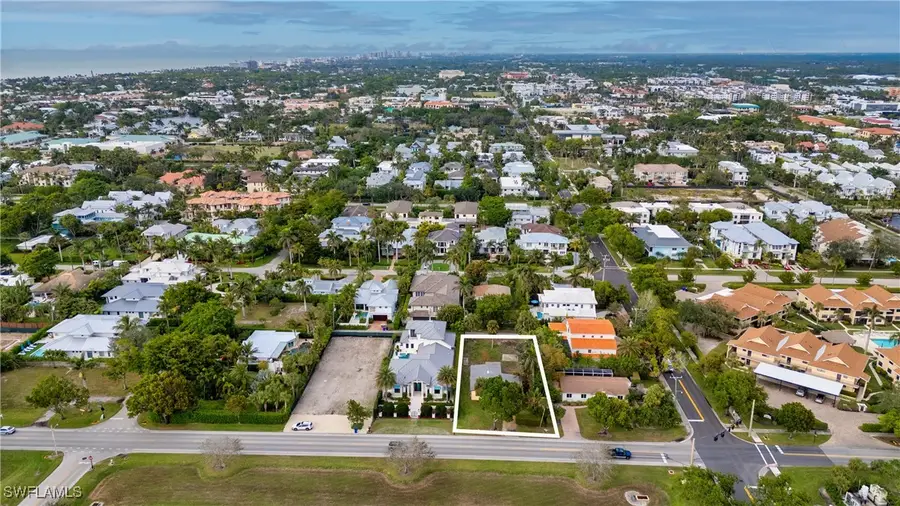 777 Broad Avenue S, Naples, FL 34102 - Image #3