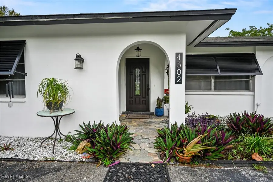 4302 Parrot Avenue, Naples, FL 34104 - Image #3