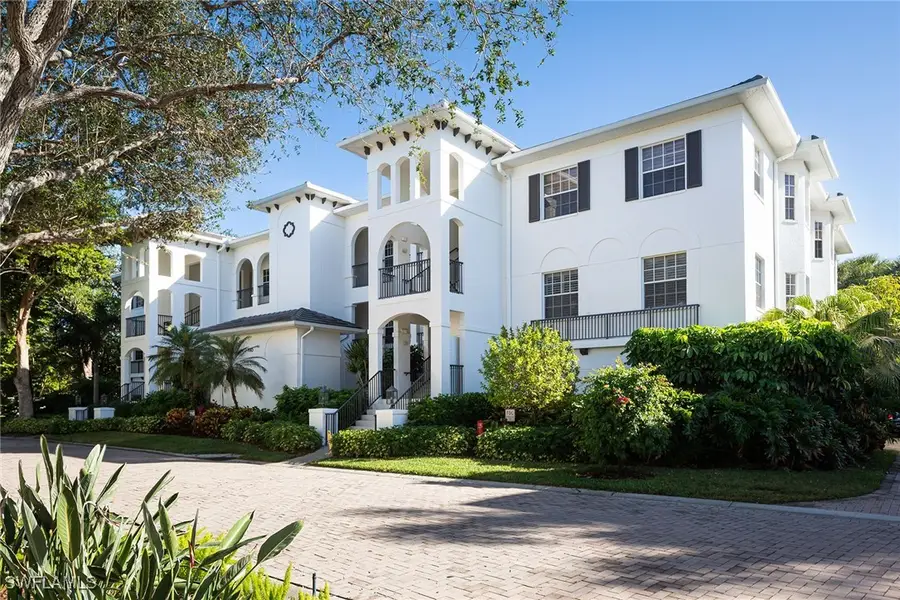790 Bentwater Circle #203, Naples, FL 34108 - Image #2