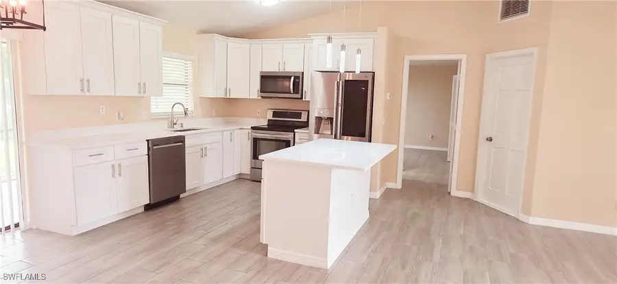 930 SW 34th Street, Cape Coral, FL 33914 - Image #3