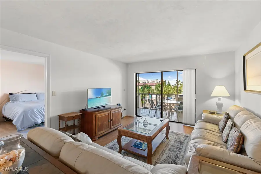 1041 Swallow Avenue #303, Marco Island, FL 34145 - #3