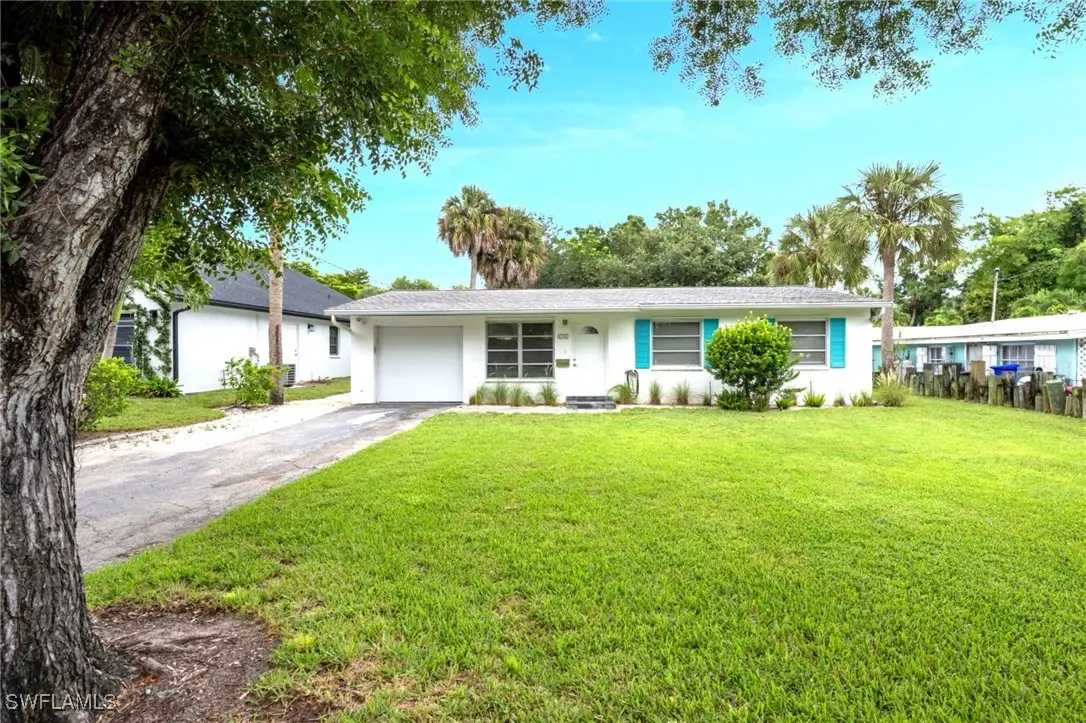 1010 13th Street N, Naples, FL 34102 - #1