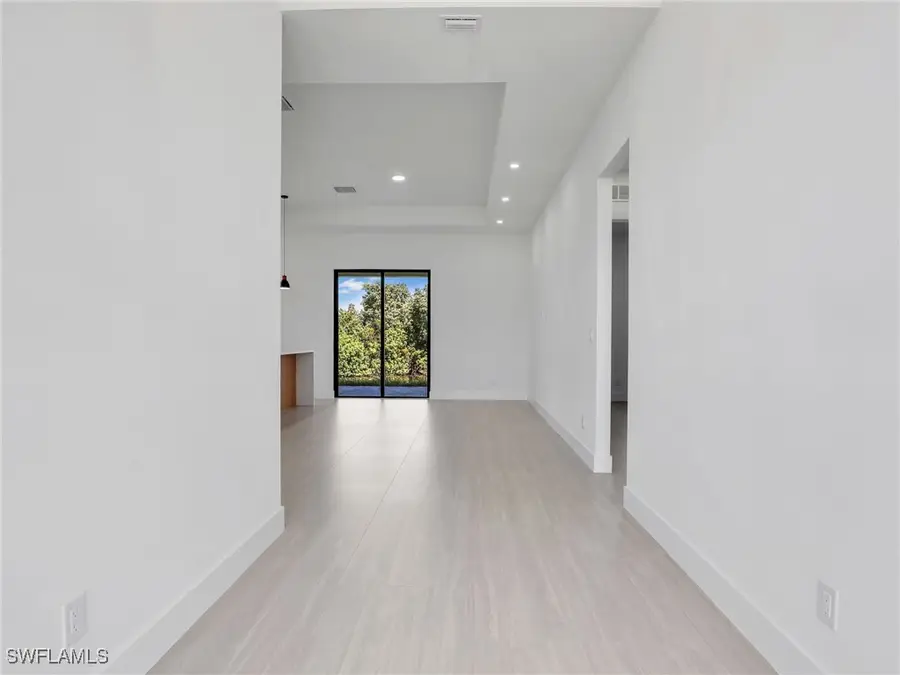 405 NW 14th Street, Cape Coral, FL 33993 - Image #3