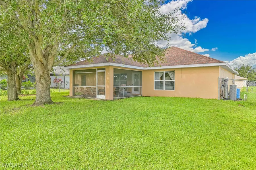 1117 NW 22nd Avenue, Cape Coral, FL 33993 - Image #2