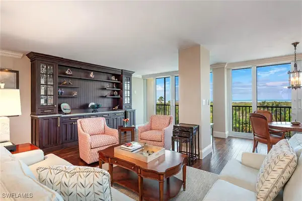 5601 Turtle Bay Drive #404, Naples, FL 34108