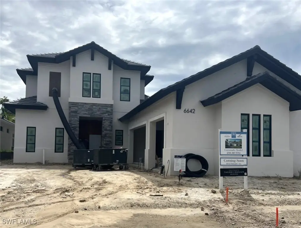 6642 Palisades Avenue, Naples, FL 34109 - Image #1