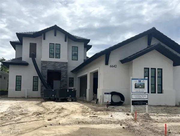 6642 Palisades Avenue, Naples, FL 34109
