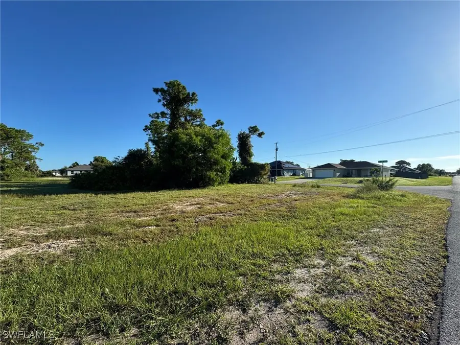 1429 NE 37th Street, Cape Coral, FL 33909 - Image #3