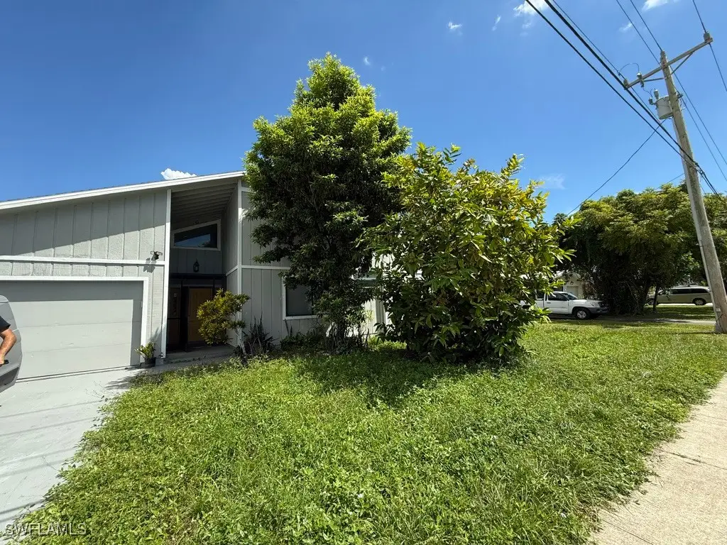 4930 Orange Grove Boulevard, North Fort Myers, FL 33903 - Image #1