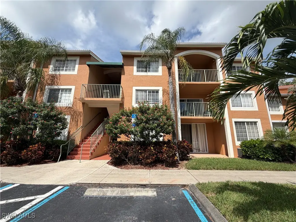 1190 Wildwood Lakes Boulevard #105, Naples, FL 34104 - Image #1