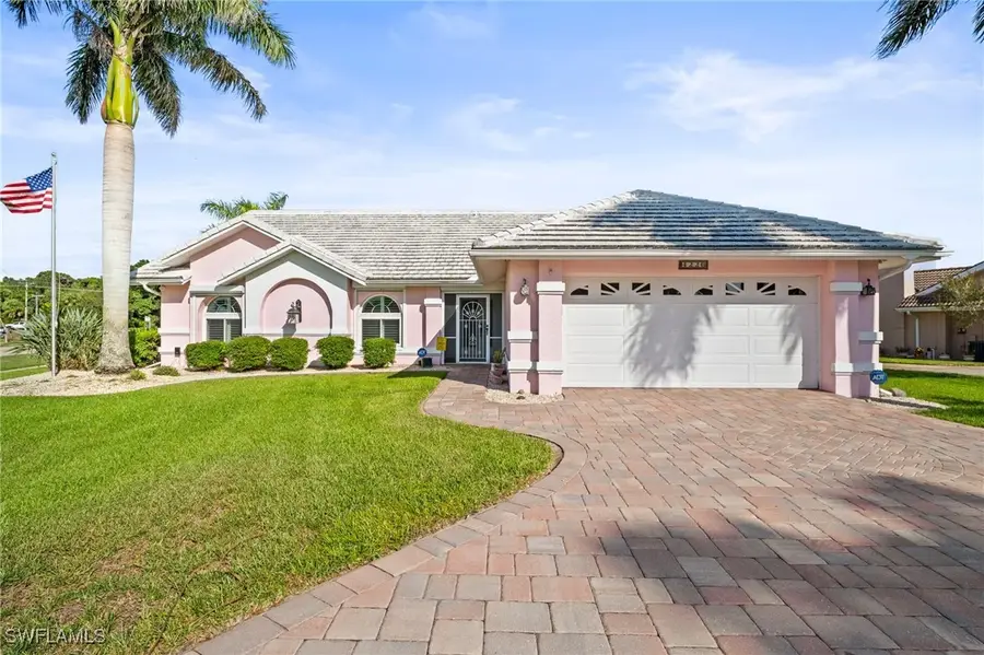 4226 Yarmouth Court, North Fort Myers, FL 33903 - Image #2
