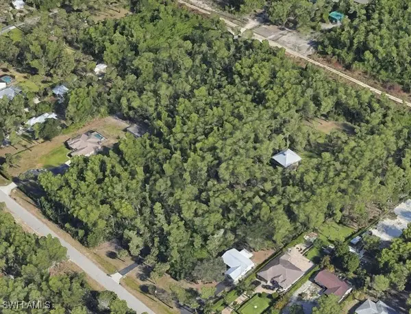 5787 Green Boulevard, Naples, FL 34116