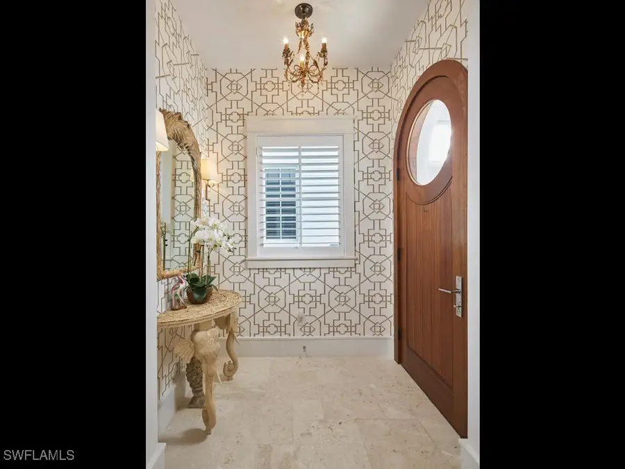 909 10th Avenue S, Naples, FL 34102 - Image #3