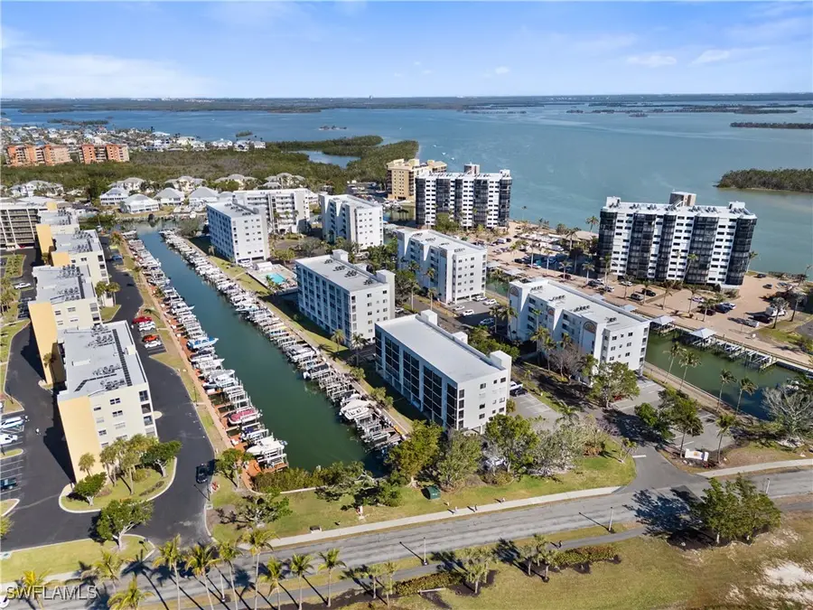 4371 Bay Beach Lane #411, Fort Myers Beach, FL 33931 - Image #2