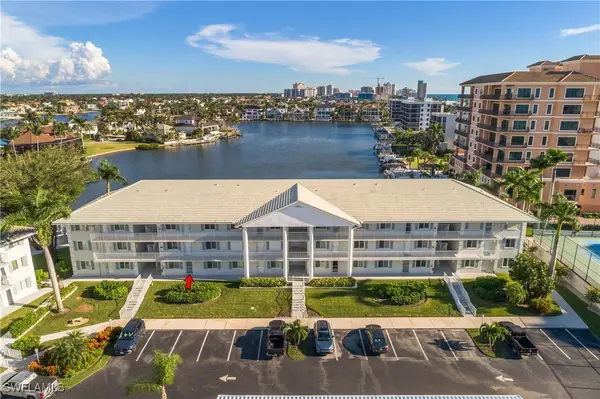 10682 Gulf Shore Drive #C102, Naples, FL 34108