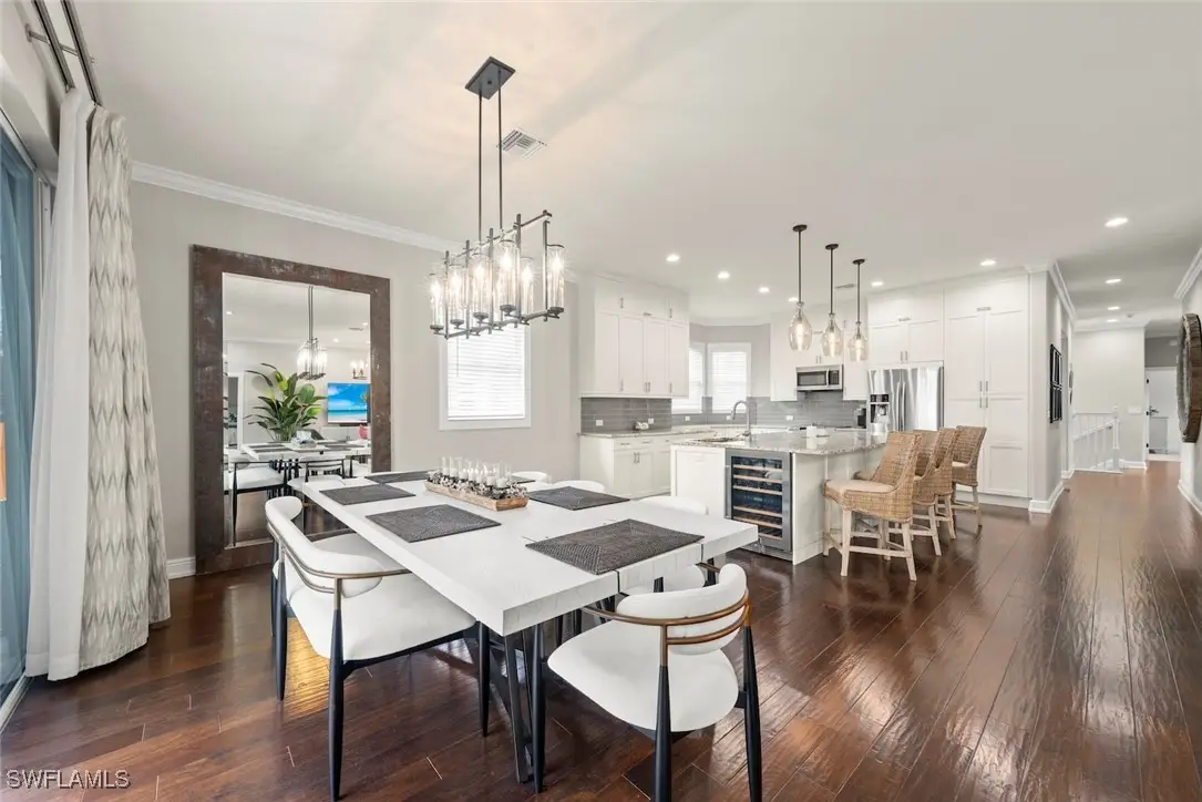 646 Vintage Reserve Circle #4D, Naples, FL 34119 - Image #1