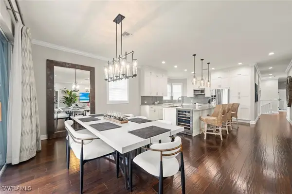 646 Vintage Reserve Circle #4D, Naples, FL 34119