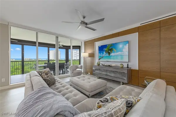 8960 Bay Colony Drive #502, Naples, FL 34108