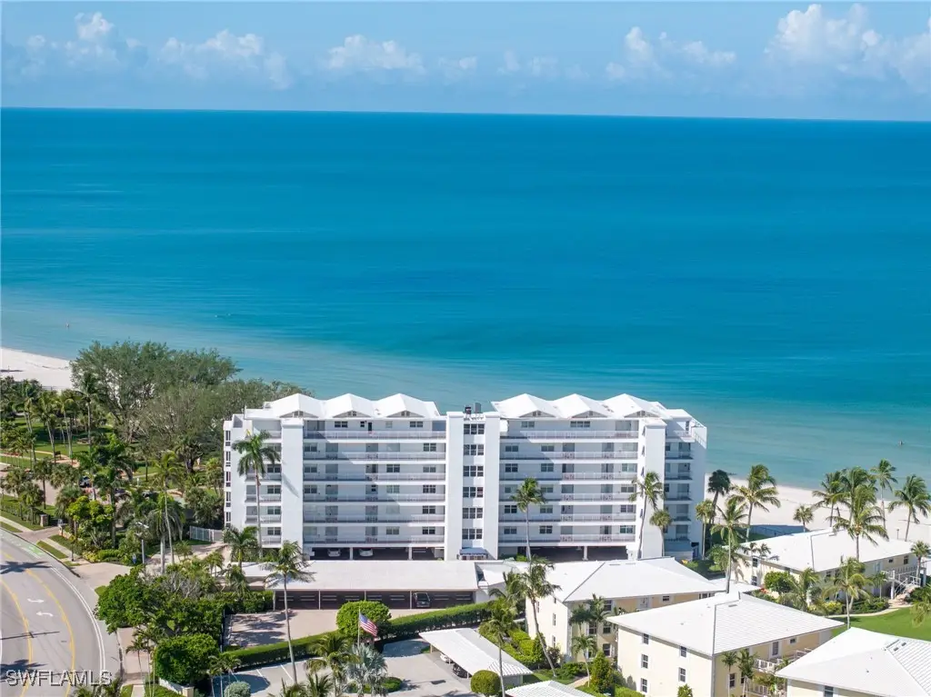 2121 Gulf Shore Boulevard N #305, Naples, FL 34102 - Image #1
