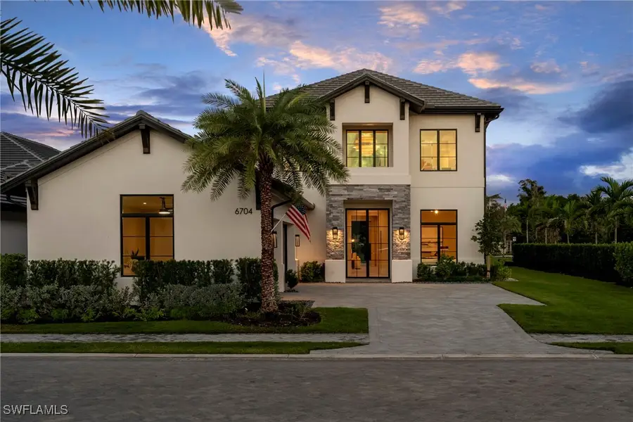 6704 Newport Road, Naples, FL 34109 - Image #2
