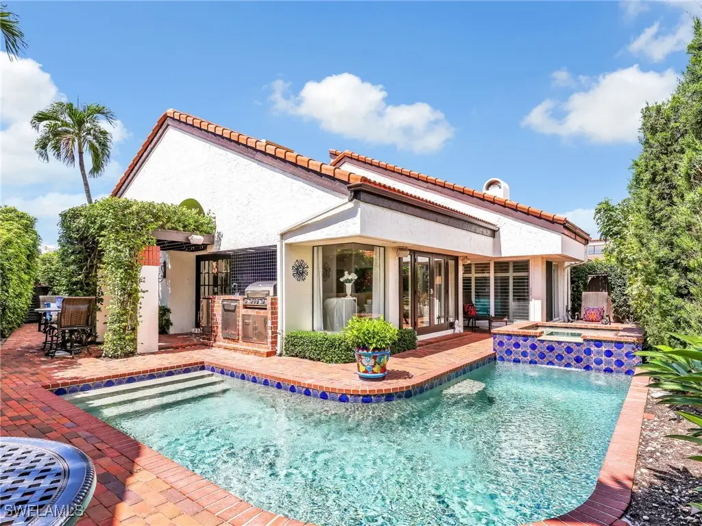 541 Bay Villas Lane, Naples, FL 34108 - #1