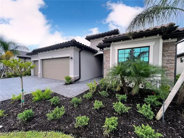 1388 Birdie Drive, Naples, FL 34120