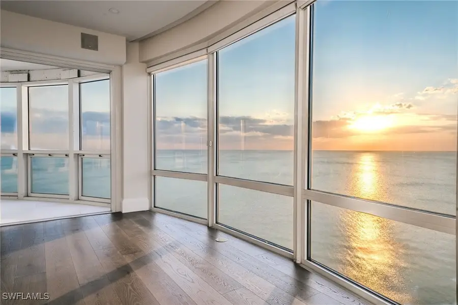 4601 Gulf Shore Boulevard N #17, Naples, FL 34103 - Image #3